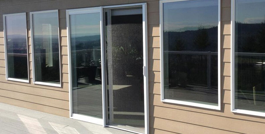 Disappearing Screen Door 